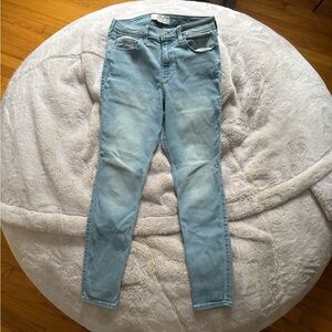 HOLLISTER 8R/28W Curvy High-Rise Super Skinny Jeans